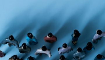 Αυξήσεις ΝΔ στο Δημόσιο: Έως 2,5 μισθοί επιπλέον από το 2023