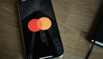 Η μεγάλη ανατροπή: Η Mastercard «ενώνει» τράπεζες και crypto σε μια συμμαχία-μαμούθ
