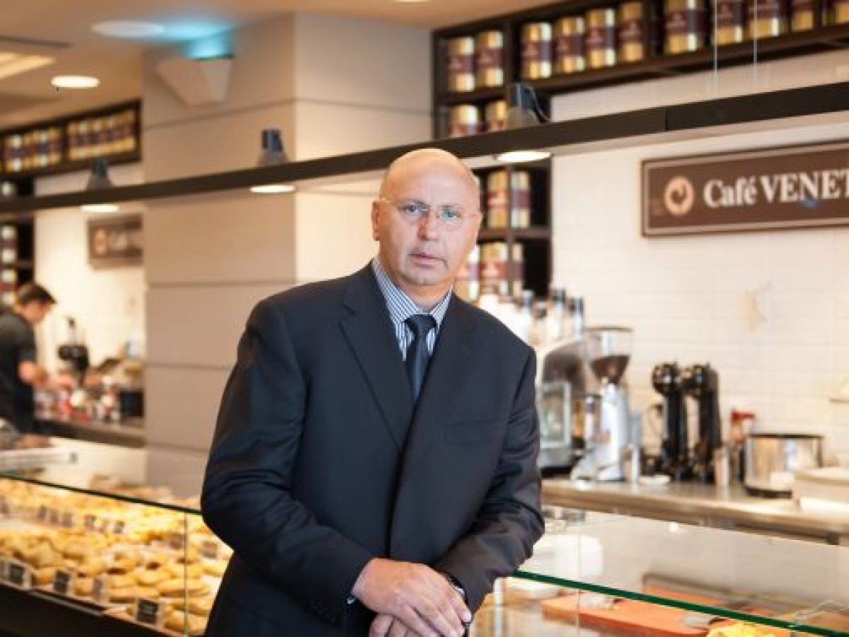 Deal Βενέτη–Coffee Lab με μετοχικές αλλαγές για το “αρτοποιείο του μέλλοντος”