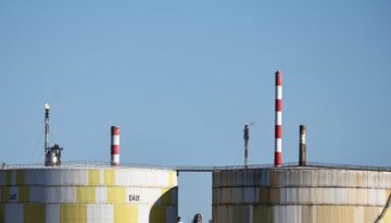 Συγκρατημένη άνοδος στο πετρέλαιο ενώ τα καύσιμα «καλπάζουν» – Θα έρθει ώρα που η αγορά δεν θα αντιδρά στα tweet του Τραμπ, λένε αναλυτές