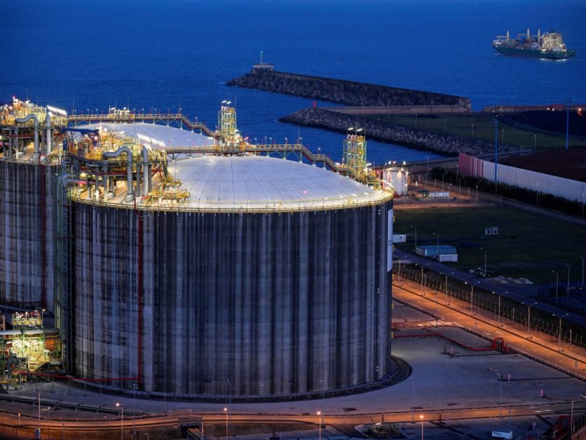 Μεγάλη άνοδος στην τιμή του πετρελαίου μετά το πλήγμα στο Ιράν