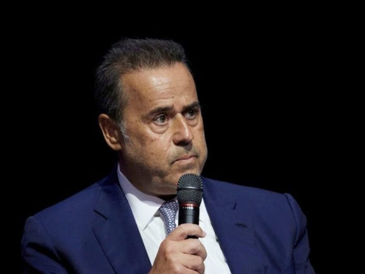 Έκτακτη σύσκεψη στο ΥΠΕΝ με ΡΑΑΕΥ, Motor Oil και ΕΛΠΕ για τις επιπτώσεις από τον πόλεμο στο Ιράν