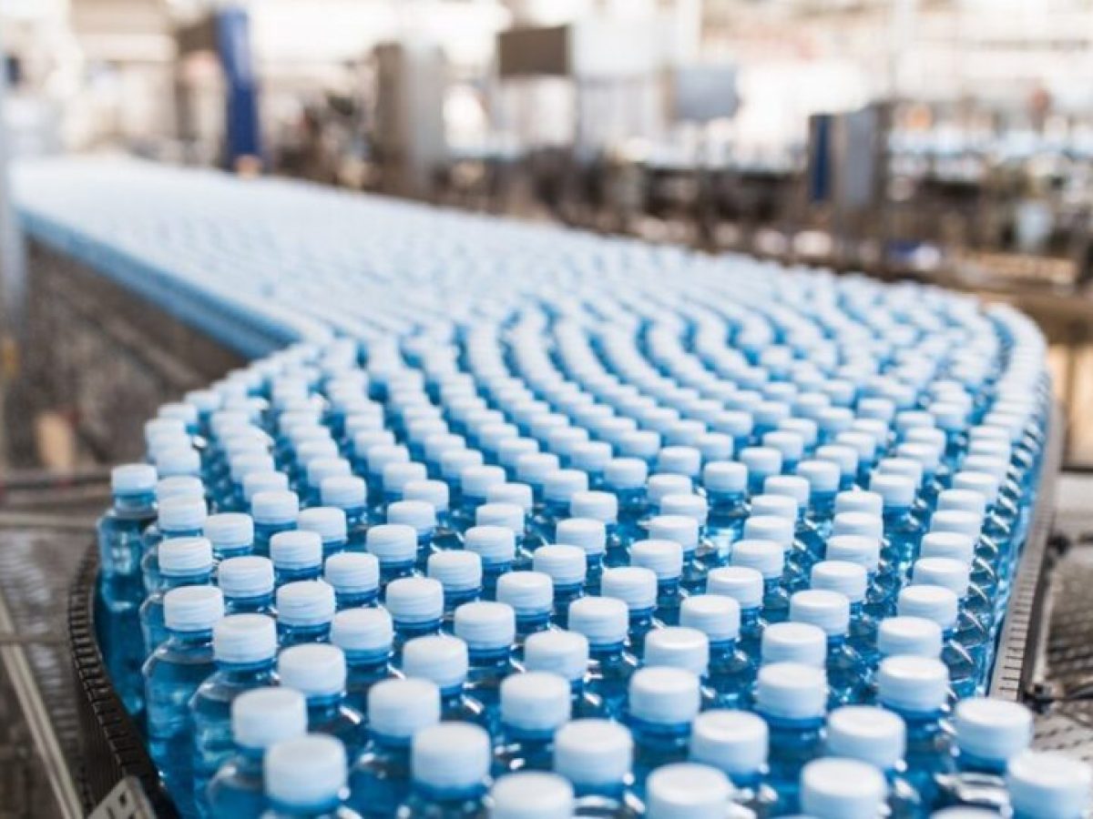 Πλαστικά: Aυξάνονται οι τιμές σε μεμβράνες, μπουκάλια και συσκευασίες προσθέτοντας κόστος στα πάντα, από τρόφιμα μέχρι φάρμακα