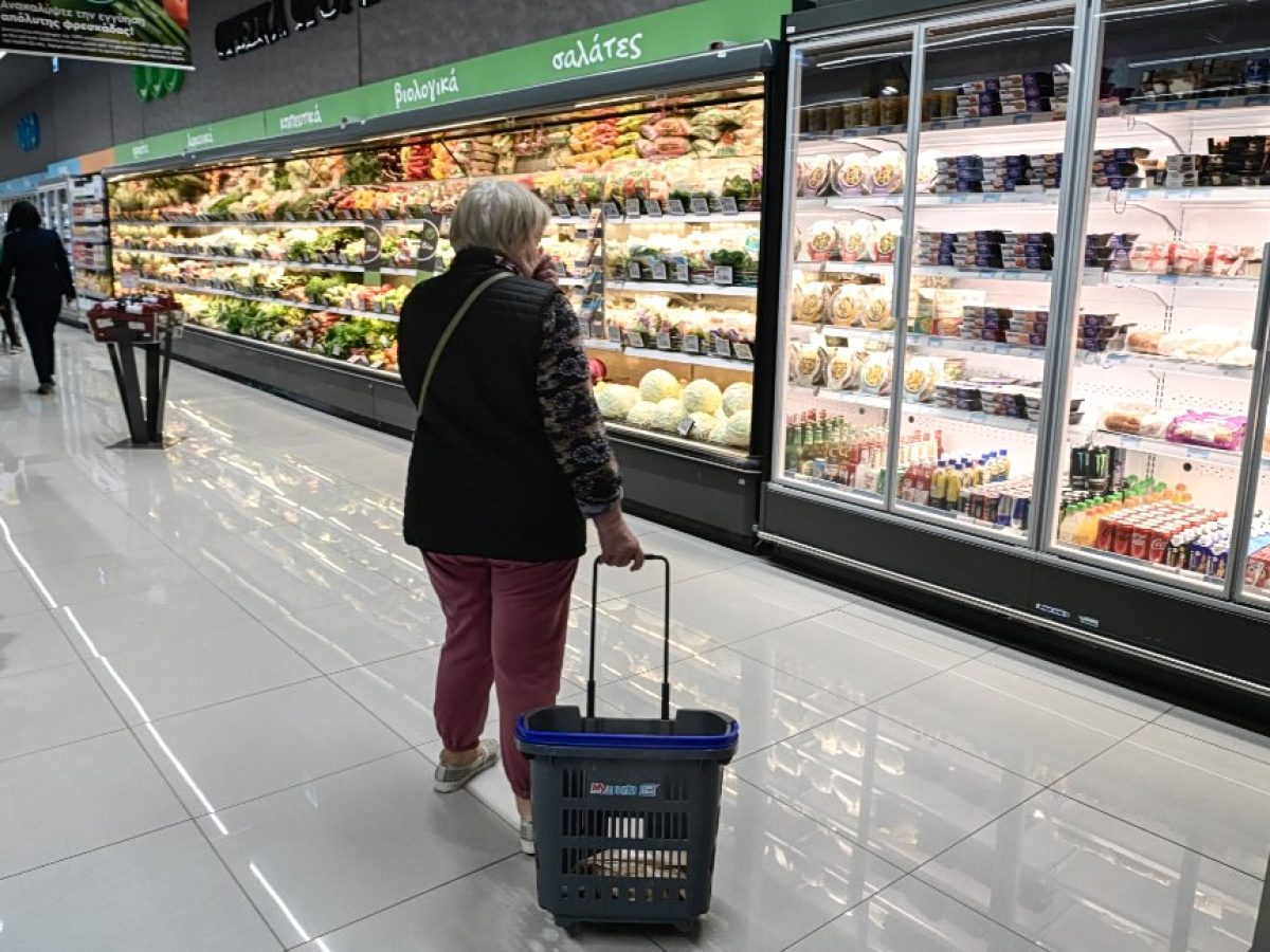 Στο 3,3% ο πληθωρισμός στην Ελλάδα – Στο 2,5% στην ευρωζώνη