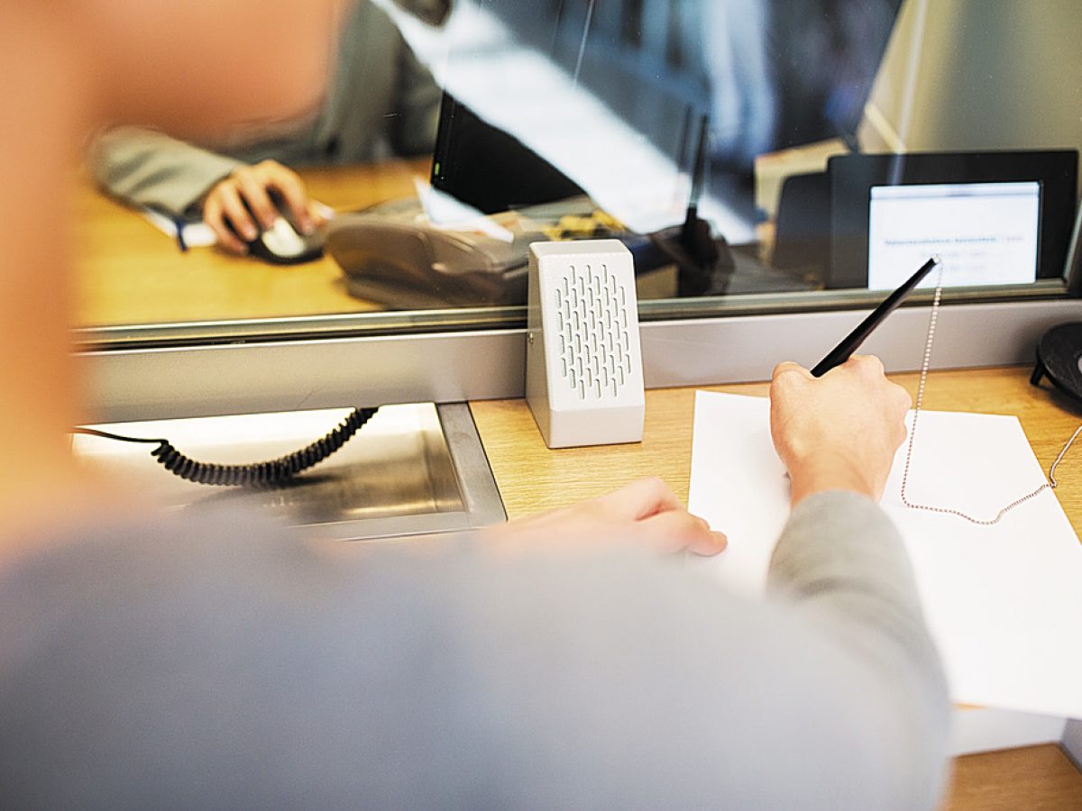 Πώς οι τράπεζες θωρακίζονται απέναντι στον πόλεμο – Οι 4 γραμμές άμυνας, τι σημαίνει για τους πολίτες