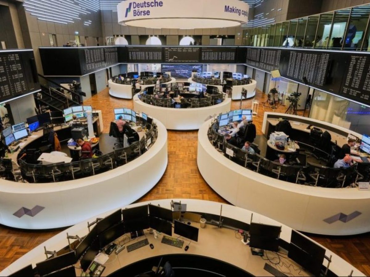 Οικονομικός κλυδωνισμός στην Ευρώπη: Το ενεργειακό ράλι και ο πόλεμος «βυθίζουν» τους δείκτες των χρηματιστηρίων