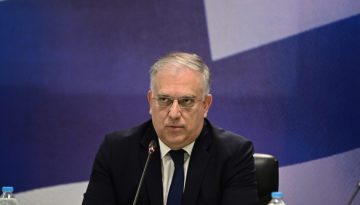 Θεοδωρικάκος: Με το πλαφόν στο περιθώριο κέρδους προστατεύουμε τους πολίτες από την ασυδοσία και την αισχροκέρδεια