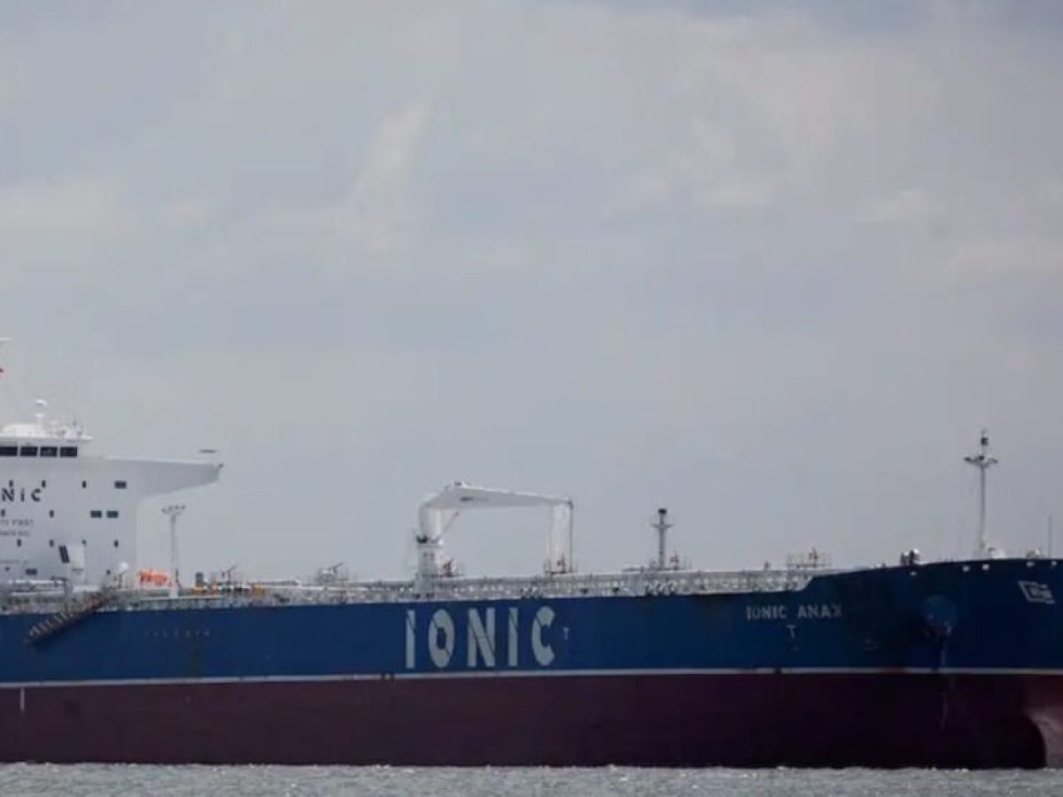 Στενά του Ορμούζ: Αλλαγή ρότας για τα δεξαμενόπλοια πετρελαίου και φυσικού αερίου