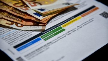 Δυναμικά τιμολόγια ρεύματος: Μεγάλες αποκλίσεις στις τιμές εντός του 24ώρου – Από 1η Απριλίου και για τα νοικοκυριά