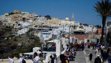 Τουρισμός: Πώς θα επηρεαστεί από τον πόλεμο στη Μέση Ανατολή – Οι πρώτες αντιδράσεις της αγοράς στην Ελλάδα