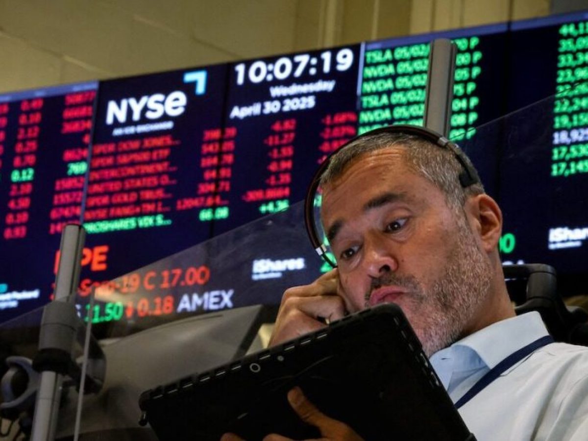 Wall Street: Ο Dow Jones χάνει πάνω από 700 μονάδες – Νέο χαμηλό για το 2026