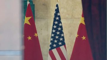 Η αναβολή των συνομιλιών Τραμπ – Σι, δίνει στην Κίνα χρόνο να επαναξιολογήσει τη στάση της για τον πόλεμο