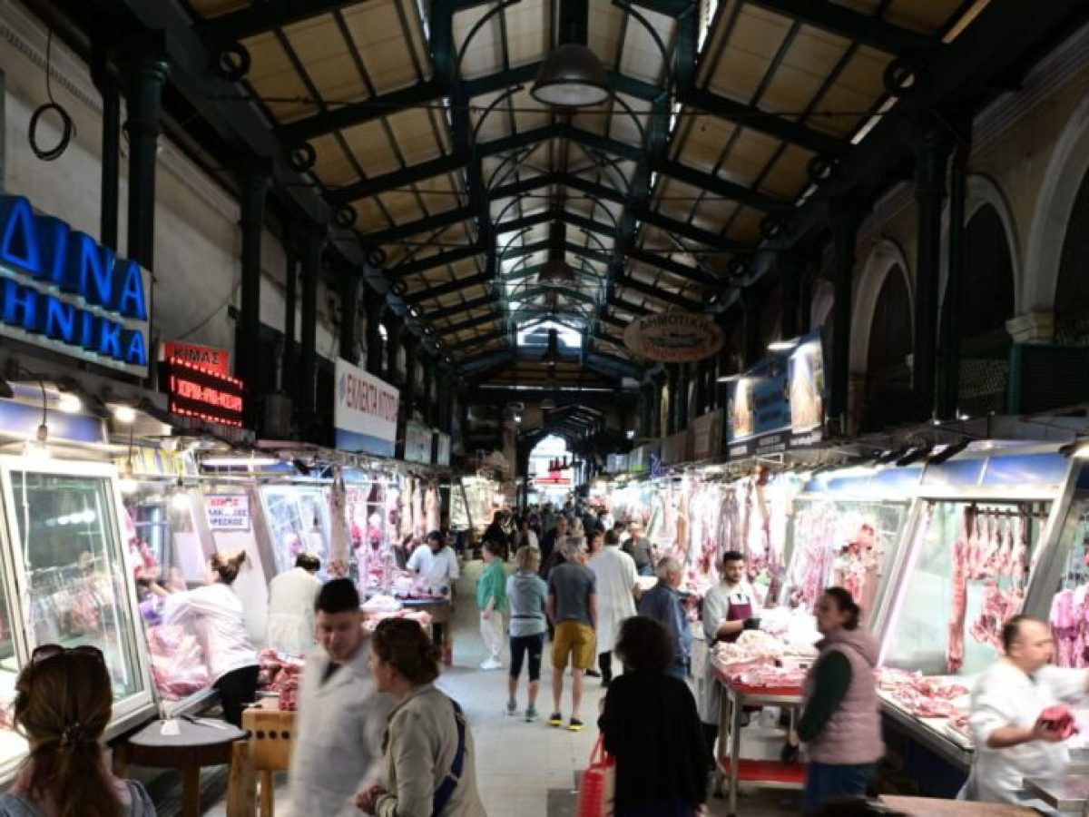 Πασχαλινή αγορά: Πώς θα «φρενάρουν» οι ανατιμήσεις λόγω του πολέμου, τα μέτρα που εφαρμόζονται άμεσα