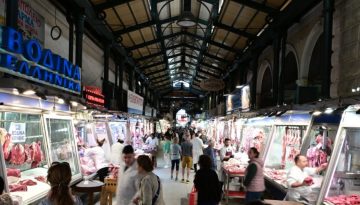 Πασχαλινή αγορά: Πώς θα «φρενάρουν» οι ανατιμήσεις λόγω του πολέμου, τα μέτρα που εφαρμόζονται άμεσα