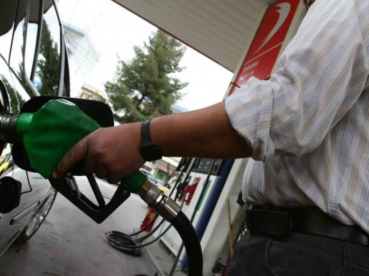 Ακριβαίνουν τα καύσιμα, έρχονται μέτρα