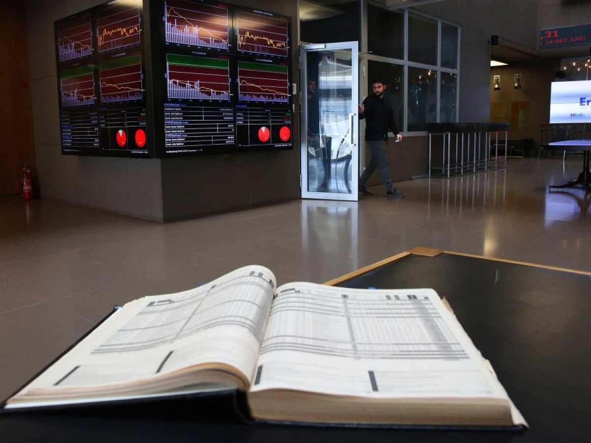 Χρηματιστήριο: Ποιες μετοχές έστειλαν τον δείκτη κάτω από τις 2.100 μονάδες