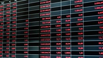 Χρηματιστήριο Αθηνών: Άνοιγμα με πτώση 0,56% μετά τη χθεσινή εκτόξευση – Στο κόκκινο και η Ευρώπη