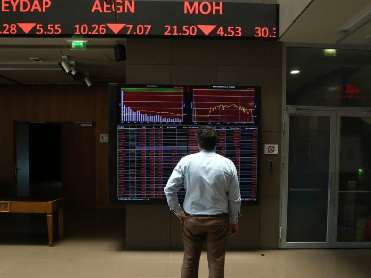 Άγριο sell off σε Χρηματιστήριο με βουτιά 5% του ΓΔ – Βυθίζονται οι ευρωαγορές και η Wall Street