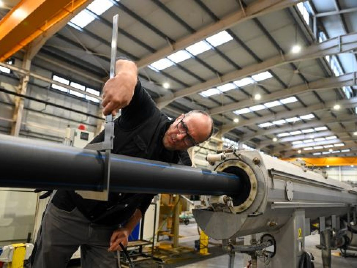 ΔΥΠΑ – ΕΤΒΑ ΒΙ.ΠΕ.: Πρόγραμμα κατάρτισης για 25.000 ανέργους με σύνδεση στις ανάγκες της βιομηχανίας