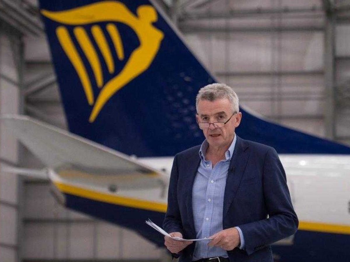 Michael O’Leary (Ryanair): Υποχωρούν οι φόβοι για καύσιμα στην Ευρώπη – Αβεβαιότητα από το Ιράν «φρενάρει» τις καλοκαιρινές κρατήσεις
