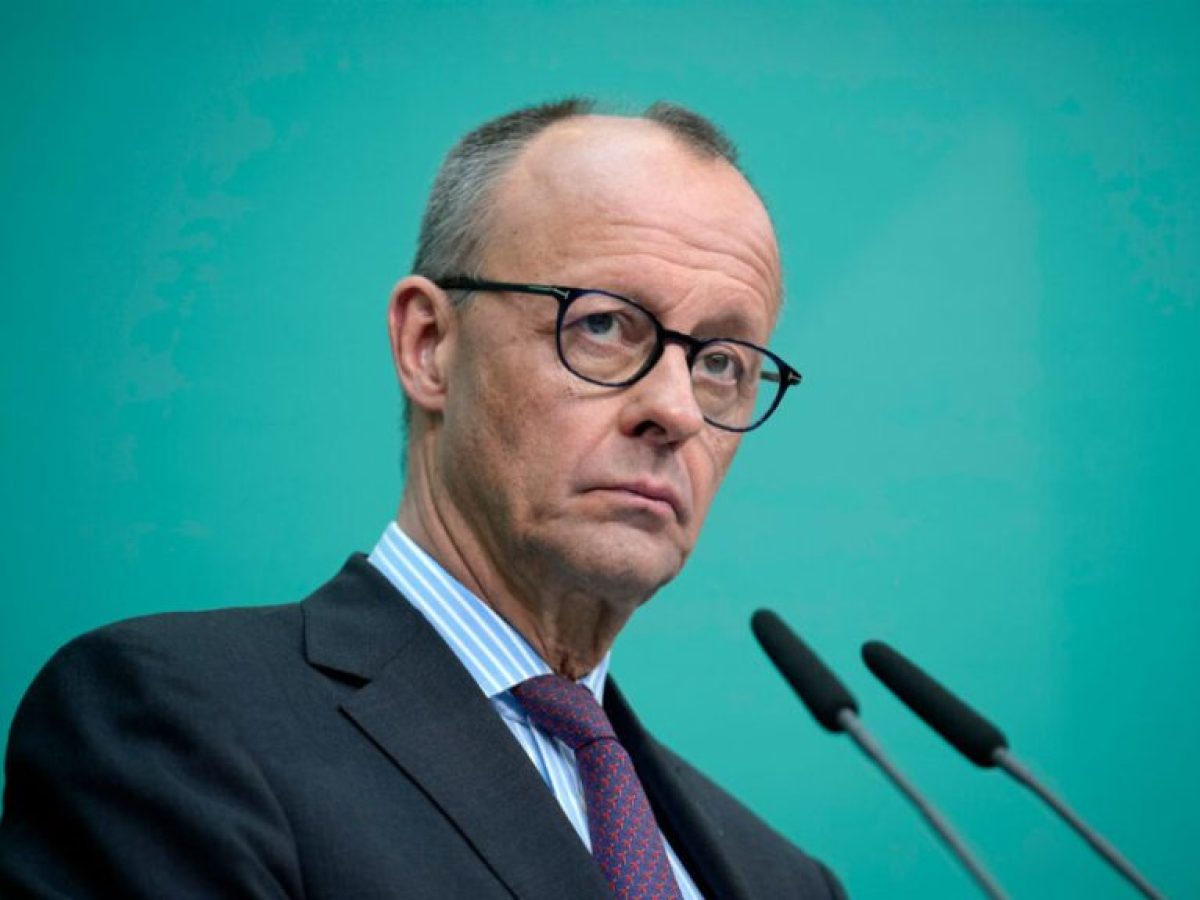 Γερμανία: «θύμα» γεωπολιτικών σοκ η οικονομία – Το ΥΠΟΙΚ μειώνει στο μισό την πρόβλεψη για ανάπτυξη