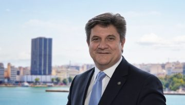 Γιώργος Ξηραδάκης: Έξι προτάσεις για την ανάδειξη του Πειραιά σε ναυτιλιακό κέντρο