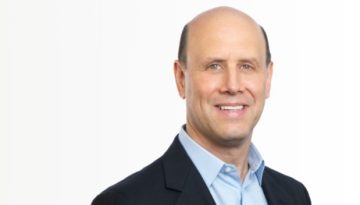 Νέο «καμπανάκι» στην αγορά private credit: Η Blue Owl μπλοκάρει ρευστοποιήσεις και επιβάλει ανώτατα όρια στις εξαγορές