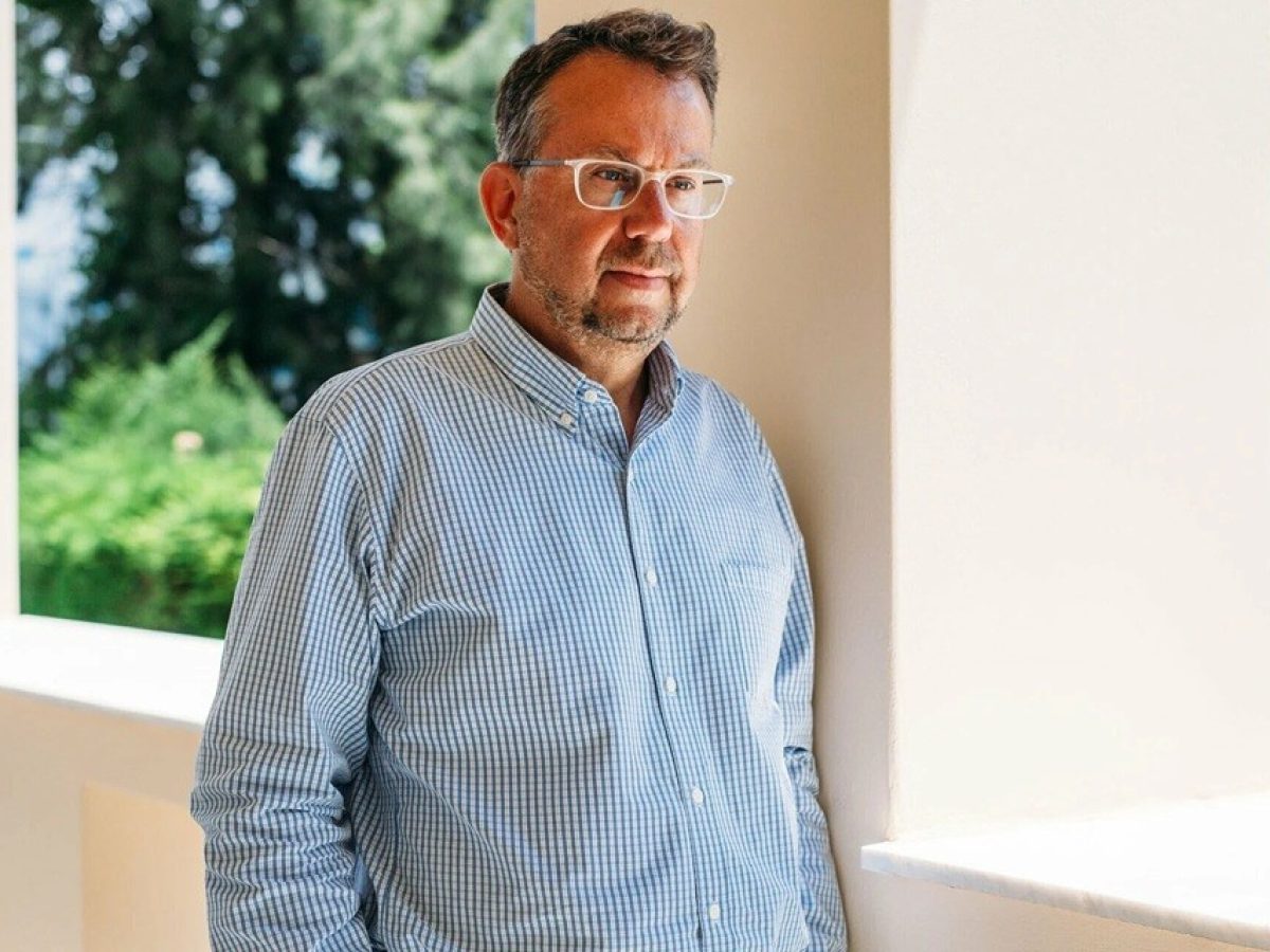 Alpha Trust: Εξωχρηματιστηριακή διάθεση μετοχών από Ταμβακάκη, Αίσωπο και Χατζηδάκη