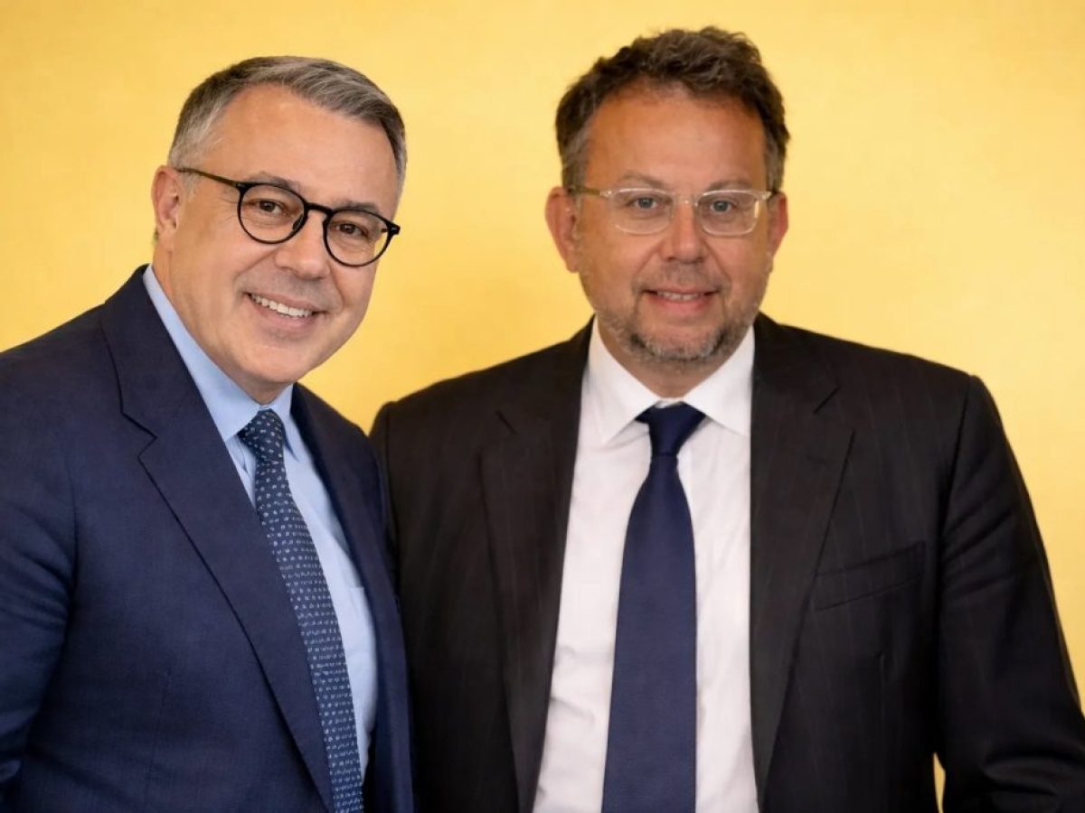 Ποιοι είναι οι άγνωστοι μέτοχοι της Αlpha Trust που θα εισπράξουν εκατομμύρια ευρώ από το deal με την Alpha Bank