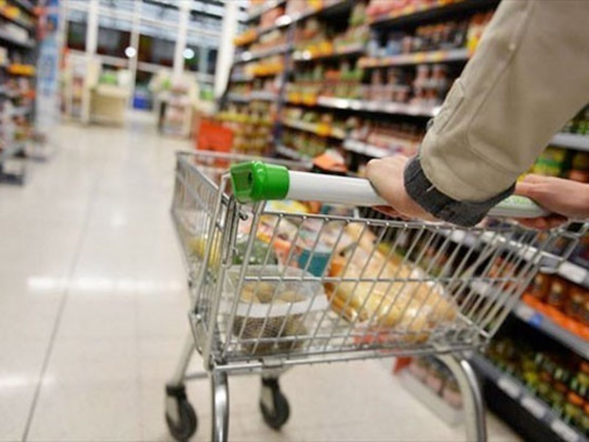 Κρίση στη Μέση Ανατολή: Πώς θωρακίζεται ο Έλληνας καταναλωτής – Tι λέει η έρευνα του ΙΕΛΚΑ