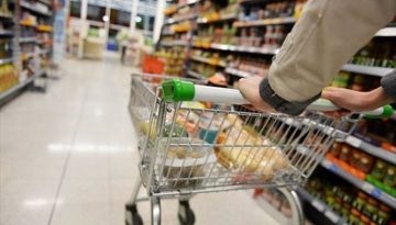 &Kappa;&rho;ί&sigma;&eta; &sigma;&tau;&eta; &Mu;έ&sigma;&eta; &Alpha;&nu;&alpha;&tau;&omicron;&lambda;ή: &Pi;ώ&sigmaf; &theta;&omega;&rho;&alpha;&kappa;ί&zeta;&epsilon;&tau;&alpha;&iota; &omicron; Έ&lambda;&lambda;&eta;&nu;&alpha;&sigmaf; &kappa;&alpha;&tau;&alpha;&nu;&alpha;&lambda;&omega;&tau;ή&sigmaf; &ndash; T&iota; &lambda;έ&epsilon;&iota; &eta; έ&rho;&epsilon;&upsilon;&nu;&alpha; &tau;&omicron;&upsilon; &Iota;&Epsilon;&Lambda;&Kappa;&Alpha;
