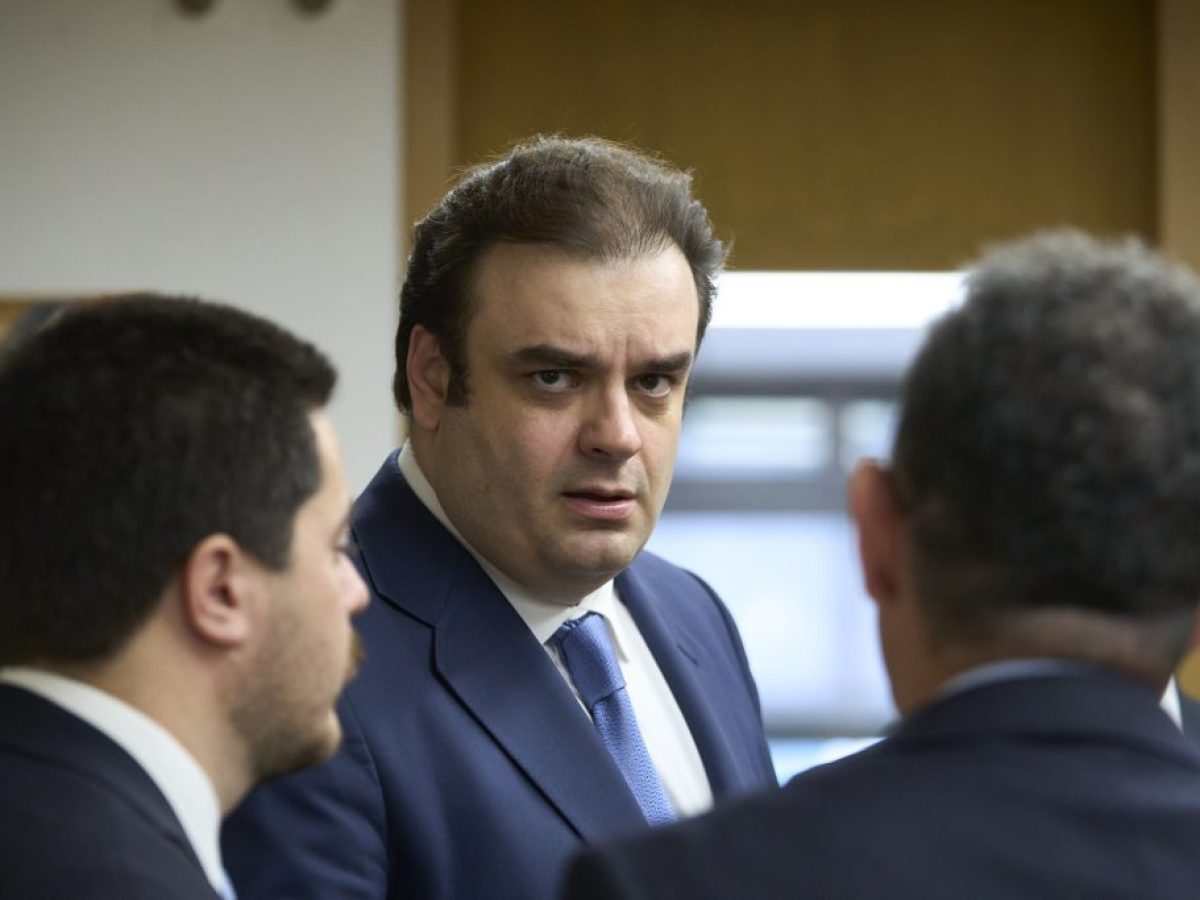 Στις ΗΠΑ ο Πιερρακάκης: Το κρίσιμο ραντεβού με ΔΝΤ και η πρεμιέρα στο G7 – Ποιους θα δει