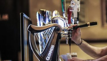 Όμηρος του πολέμου στη Μέση Ανατολή η μπίρα