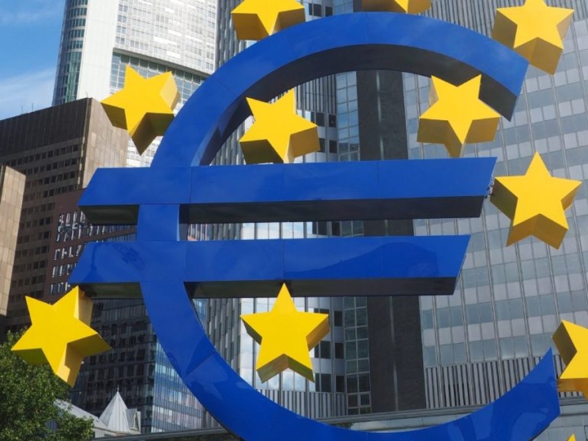 Ψηφιακό ευρώ: Πότε θα τεθεί σε πιλοτική εφαρμογή – Τι θα αλλάξει στις συναλλαγές