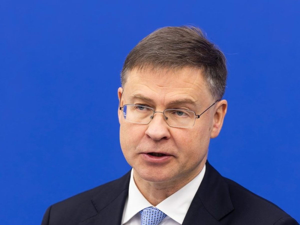 Μητσοτάκης – Ντομπρόβσκις: Εντυπωσιάστηκε ο Επίτροπος από τις μεταρρυθμίσεις