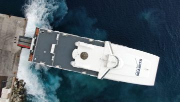 Τα ταχύπλοα της Seajets ξεκίνησαν τα καθημερινά τους δρομολόγια