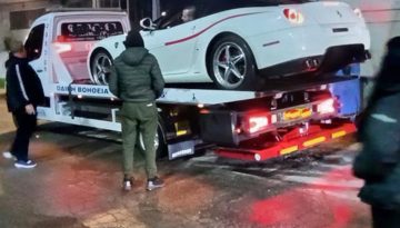 Lamborghini, Ferrari, Porsche &kappa;&alpha;&iota; &alpha;&kappa;ό&mu;&alpha; 226 supercars &mu;&epsilon; &xi;έ&nu;&epsilon;&sigmaf; &pi;&iota;&nu;&alpha;&kappa;ί&delta;&epsilon;&sigmaf; &delta;&epsilon;&sigma;&mu;&epsilon;ύ&tau;&eta;&kappa;&alpha;&nu; &alpha;&pi;ό &tau;&eta;&nu; &Alpha;&Alpha;&Delta;&Epsilon; &ndash; &Delta;&epsilon;ί&tau;&epsilon; &phi;&omega;&tau;&omicron;&gamma;&rho;&alpha;&phi;ί&epsilon;&sigmaf;