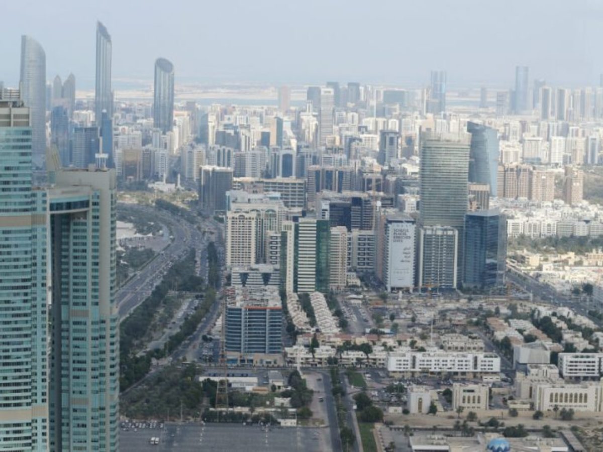 Τα κράτη του Κόλπου δανείζονται 10 δισ. δολάρια μέσω ιδιωτικών ομολόγων λόγω πολέμου, με επιτόκιο έως 4,8%