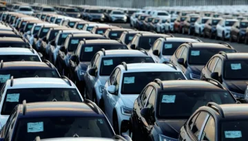 Ή&pi;&iota;&alpha; &alpha;&nu;ά&kappa;&alpha;&mu;&psi;&eta; &sigma;&tau;&eta;&nu; &alpha;&gamma;&omicron;&rho;ά &alpha;&upsilon;&tau;&omicron;&kappa;&iota;&nu;ή&tau;&omicron;&upsilon; &ndash; SUV &kappa;&alpha;&iota; &upsilon;&beta;&rho;&iota;&delta;&iota;&kappa;ά &kappa;&rho;&alpha;&tau;&omicron;ύ&nu; &tau;&alpha; &eta;&nu;ί&alpha;