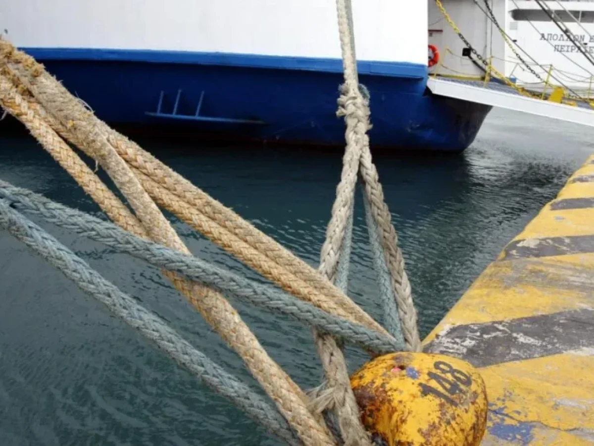 Ακτοπλοΐα υπό πίεση: Καύσιμα, χαμηλότερη κίνηση και περικοπές δρομολογίων