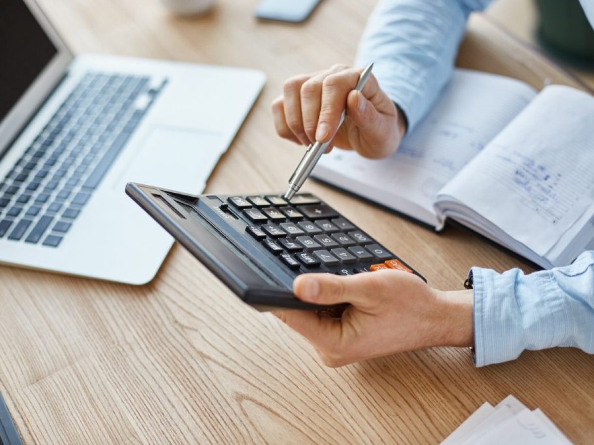 Φορολογική ασφυξία: Ακρίβεια, ενοίκια και χαμηλοί μισθοί φρενάρουν τις πληρωμές