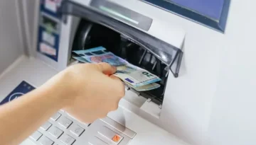 &Pi;&lambda;&eta;&rho;&omega;&mu;έ&sigmaf; &alpha;&pi;ό e-&Epsilon;&Phi;&Kappa;&Alpha; &kappa;&alpha;&iota; &Delta;&Upsilon;&Pi;&Alpha;: &Pi;&omicron;&iota;&omicron;&iota; &theta;&alpha; &delta;&omicron;&upsilon;&nu; &chi;&rho;ή&mu;&alpha;&tau;&alpha; &alpha;&pi;ό 14 έ&omega;&sigmaf; 17 &Alpha;&pi;&rho;&iota;&lambda;ί&omicron;&upsilon;