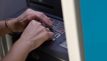 Με αλλαγές η λειτουργία των τραπεζών λόγω του Καθολικού Πάσχα