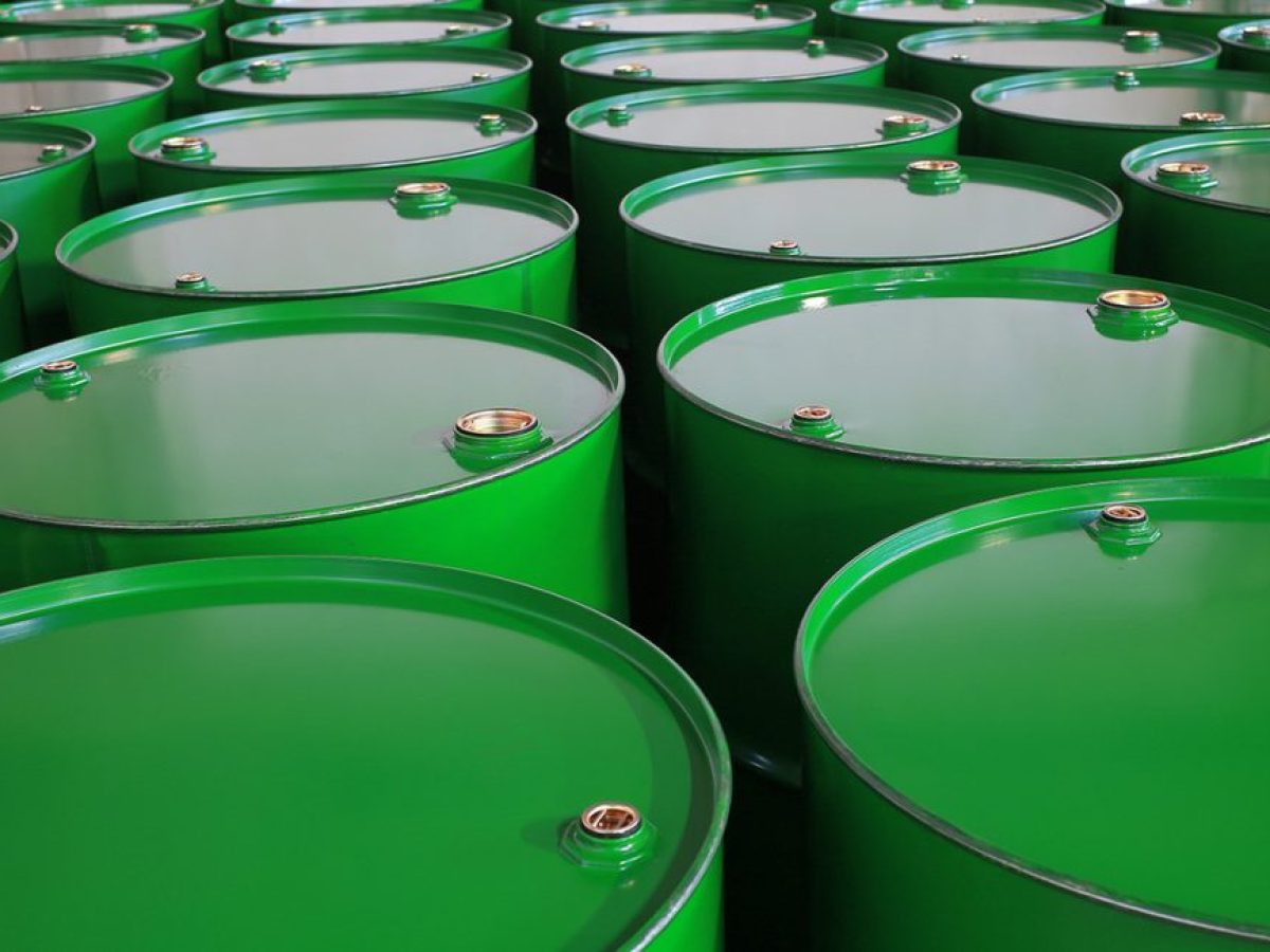 «Βουτιά» σε ζήτηση και προσφορά πετρελαίου λόγω Μέσης Ανατολής – Προειδοποιήσεις για  παγκόσμιες επιπτώσεις