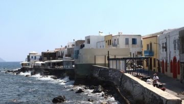 Σχεδόν 7 στα 10 καταλύματα στην Ελλάδα βασίζουν τα έσοδα τους σε πελάτες από το εξωτερικό