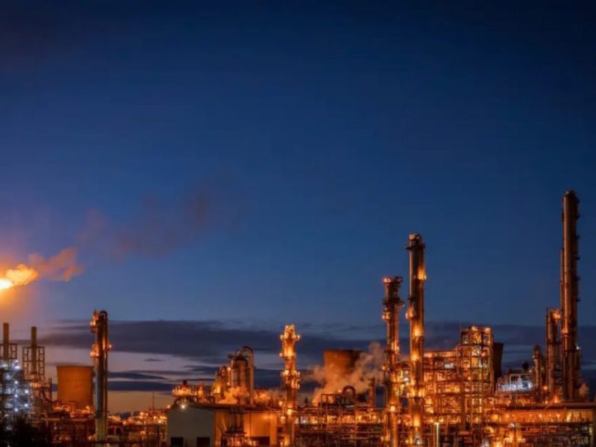 Σε ανοδική τροχιά πάνω από τα 110 δολάρια το βαρέλι επιστρέφει το πετρέλαιο μετά την ομιλία Τραμπ