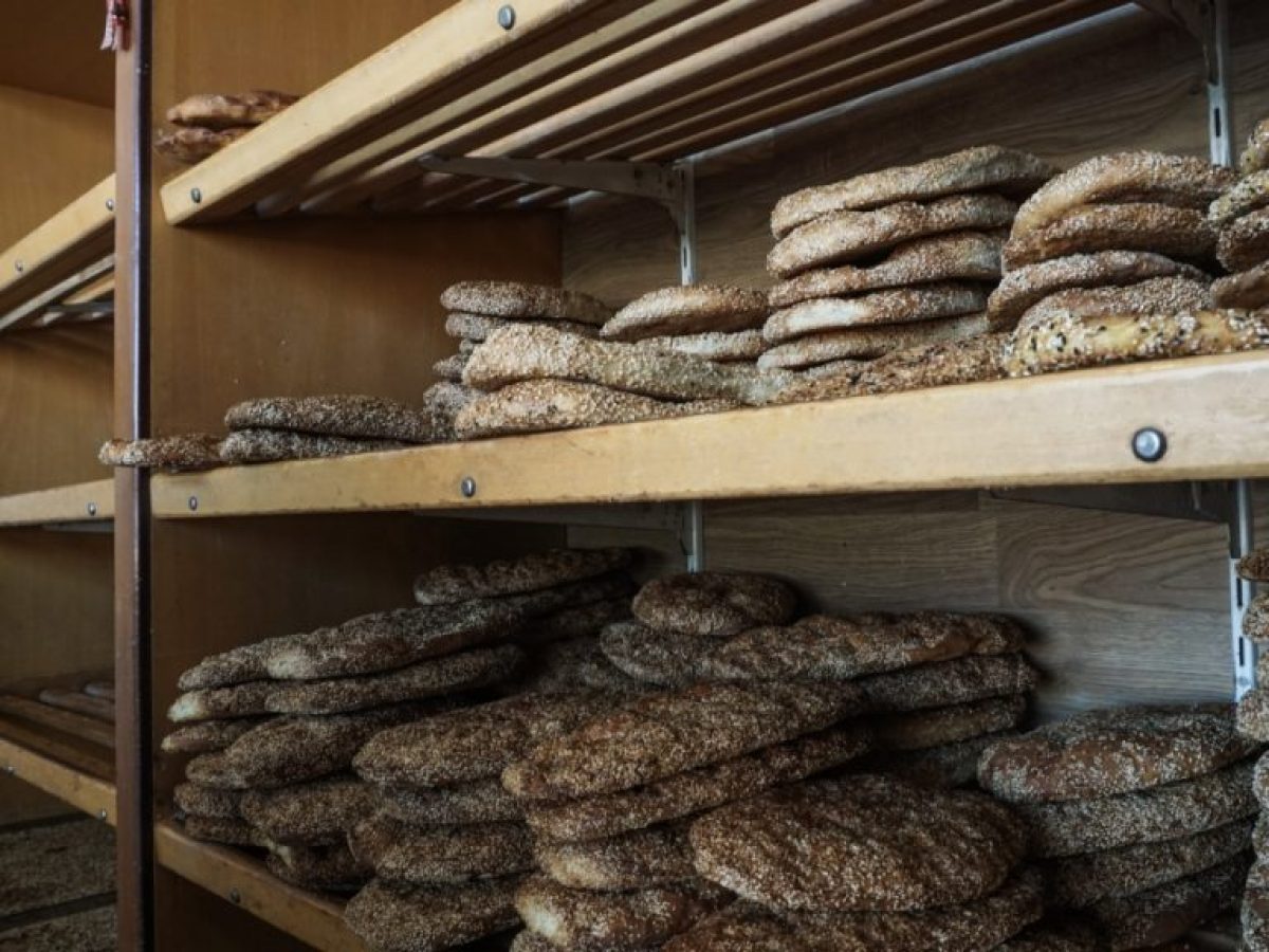 Νέο υποχρεωτικό σήμα στους φούρνους για αποδοχή καρτών και πληρωμών μέσω IRIS