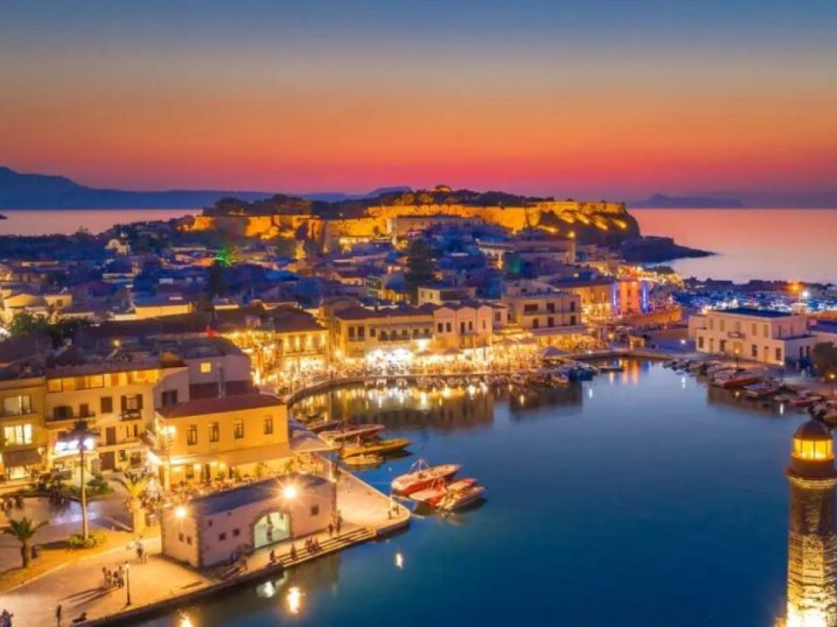 Τουρισμός: Με το Πάσχα ξεκινάει θετικά η σεζόν σε Κρήτη, Ρόδο και Σαντορίνη