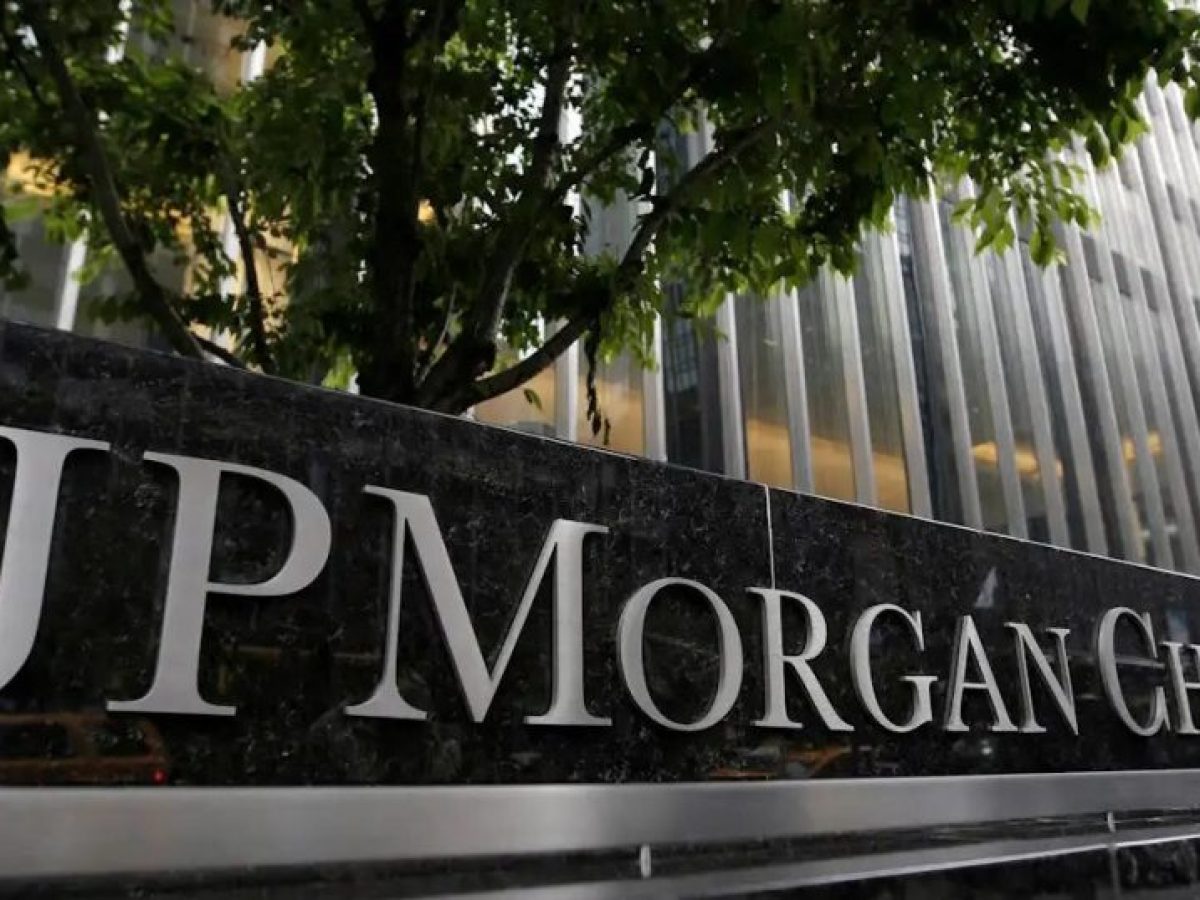 Να πιστέψουμε τον J. Dimon (JP Morgan) ή τον… Τράμπ;