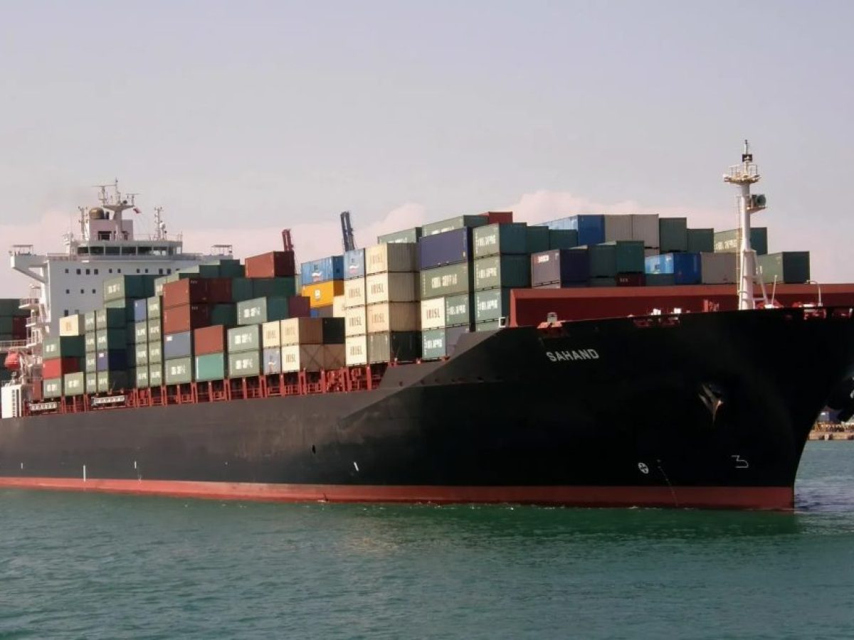 Κλιμακώνονται οι εντάσεις στη Μέση Ανατολή, εκτοξεύεται το πετρέλαιο